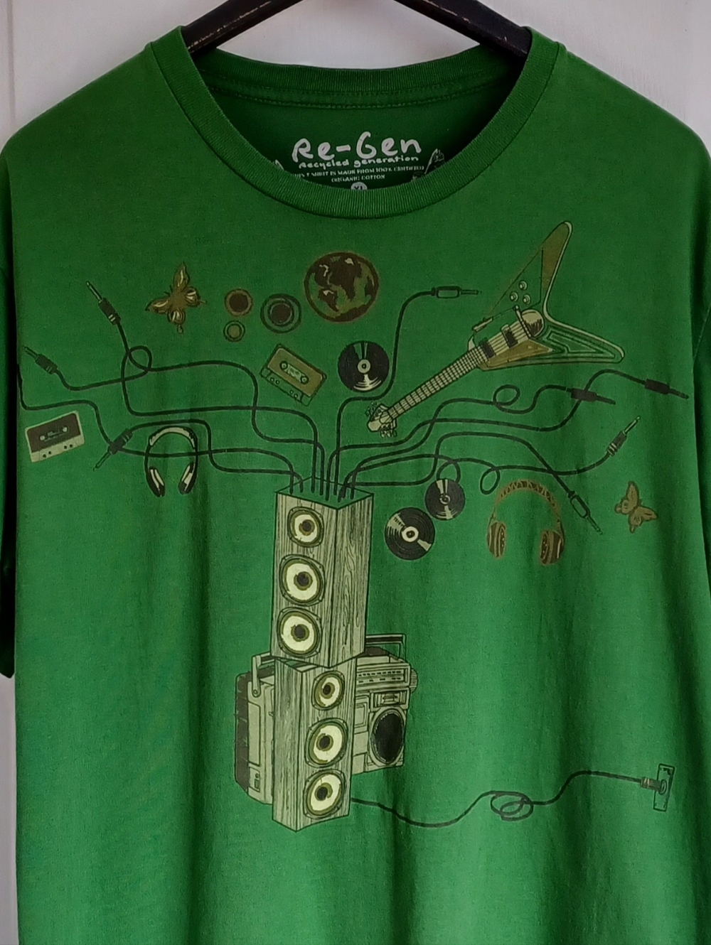 Re-Gen RECYCLED GENERATION RETRO MUSIC MOTIF GRAPHIC PRINT TEE XL* (RUNS SHORT) - Picture 2 of 10